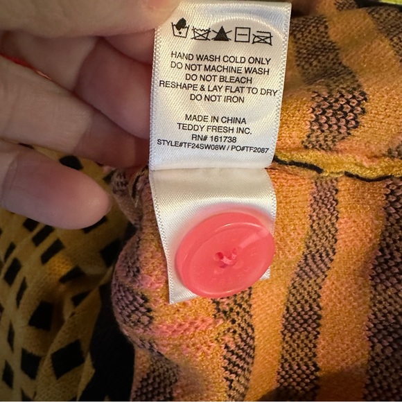 Teddy Fresh yellow Black Checkered knit Sweater size large FLAWS unique collared - Picture 11 of 11